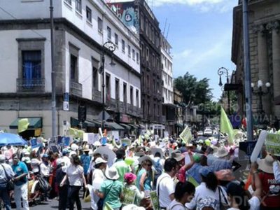 'Garantizar derecho a la vida”, exigen organizaciones en marcha contra el aborto en CDMX
