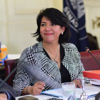 Jefa del Senado de Chile oficializa su candidatura para las presidenciales