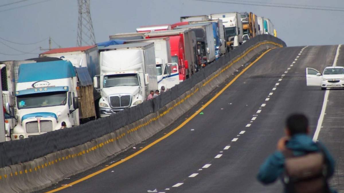 Transportistas atorados