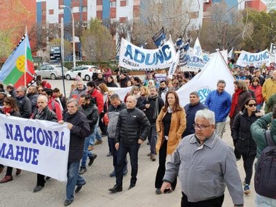 La Universidad del Comahue confirmó su presencia en la marcha federal del 23 de abril