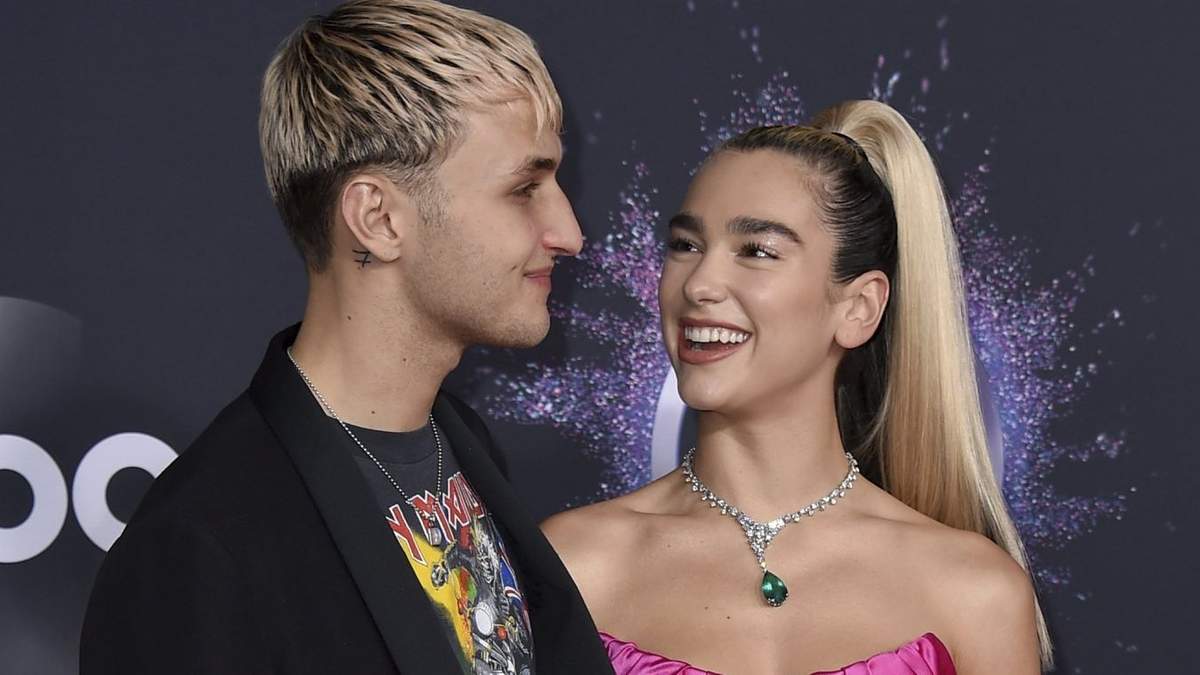 Dua Lipa y Anwar Hadid. Fuente: (Instagram)