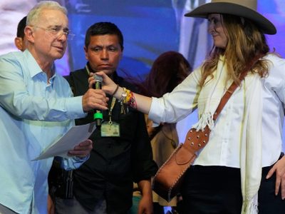 Elecciones en Colombia: Uribe llama a alianza contra la izquierda