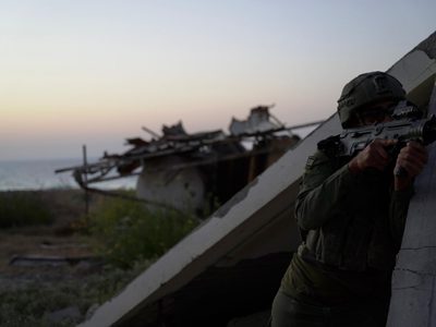Israel informa de 900 "terroristas" muertos durante ofensiva en Yabalia, al norte de la Franja de Ga
