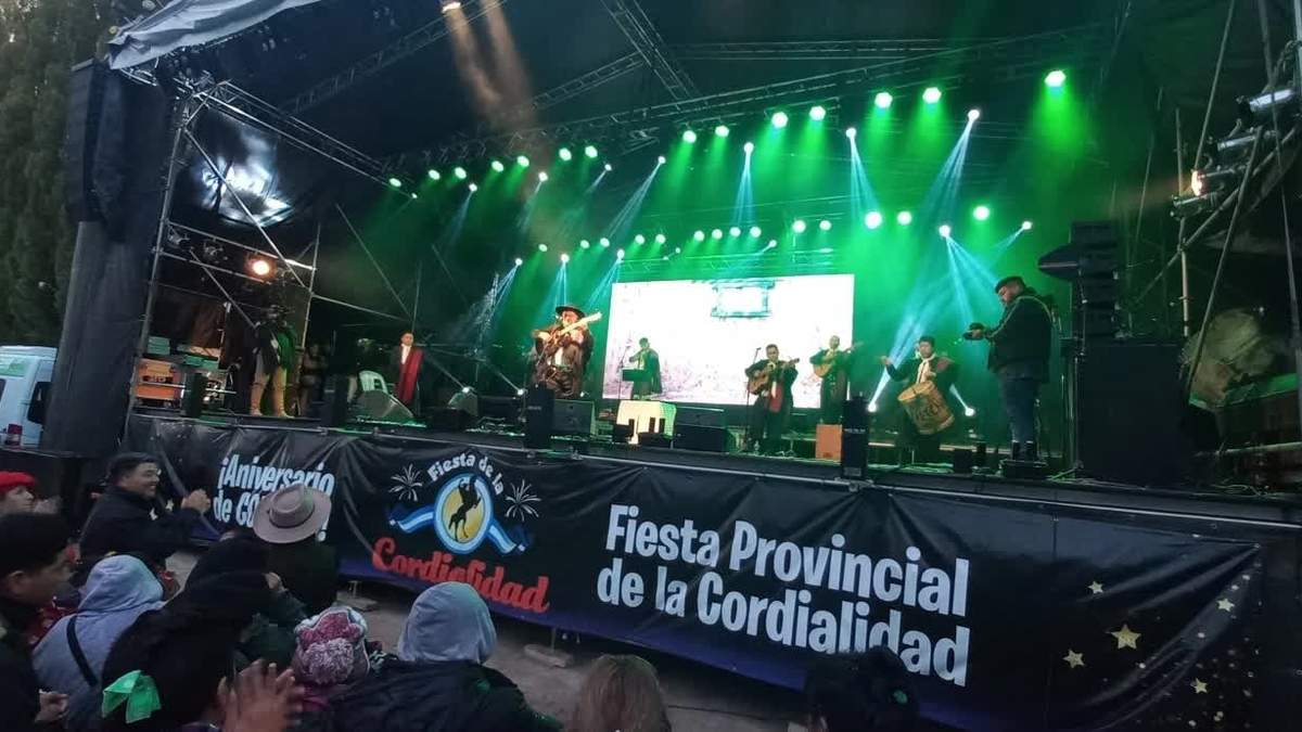 La Fiesta Provincial de la Cordialidad en Comallo. Fuente: (Twitter)