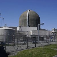 Gobernadora de Nueva York busca construir la primera central nuclear del estado en décadas