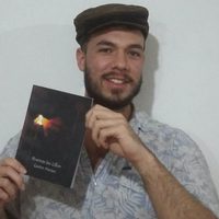 Gastón Mariani: zapalino en Gral. Roca, presenta su primer libro de poemas