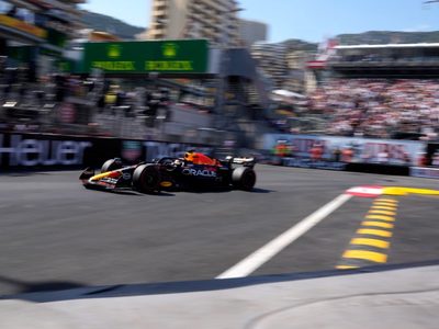 Checo Pérez choca en la sesión de clasificación del Gran Premio de Mónaco (Video)