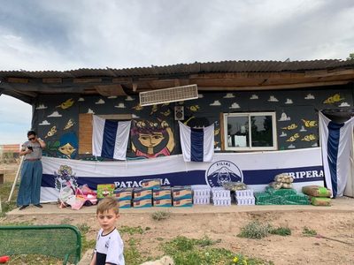 Pasión por la solidaridad: la filial de Gimnasia colaboró con el merendero “La Rosenda”