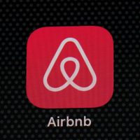 Entra en vigor la regulación de plataformas digitales como Airbnb y Trivago en la CDMX