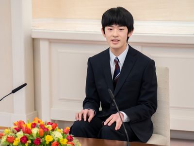 El príncipe de Japón, segundo en la línea de sucesión, ofrece su primera conferencia de prensa