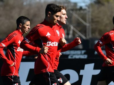 En el comienzo de una semana intensa: el posible once de River para visitar a Lanús