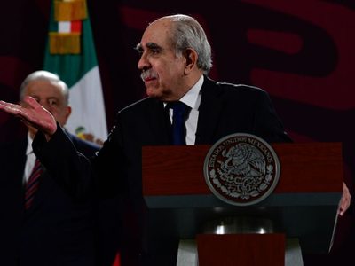 UIF: no se investiga a Loret ni a Brozo pero sí a Latinus
