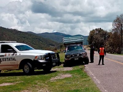Asesinan a ocho funcionarios y taxistas en la carretera Chilpancingo-Tlapa, Guerrero