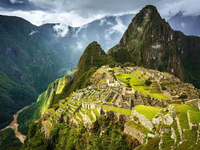 Hallaron una red de antiguos canales hasta ahora ocultos bajo la vegetación cerca de Machu Picchu