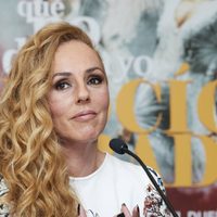 Aseguran que Rocío Carrasco está sufriendo y sobrepasada por la situación