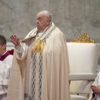 El papa nombra a la primera mujer al frente de importante dependencia del Vaticano