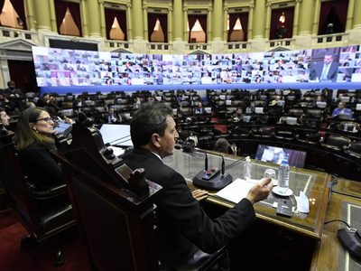 Sesiones virtuales: para Massa "es un sistema que vino para quedarse”