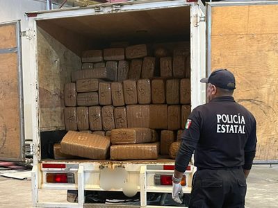 Aseguran 676 kilos de marihuana, cuatro de cocaína y 35 mil litros de hidrocarburos en Coahuila