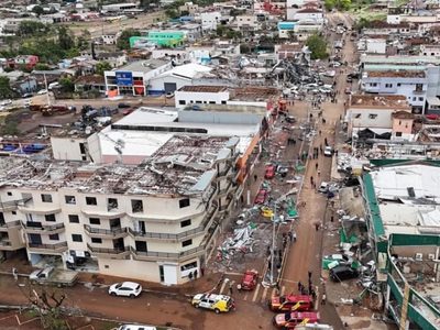 Tornado en Brasil deja seis muertos y más de 400 heridos (Videos)