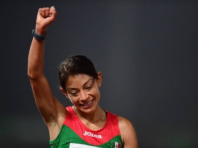 Laura Galván estableció nueva marca mexicana, pero fue insuficiente para avanzar