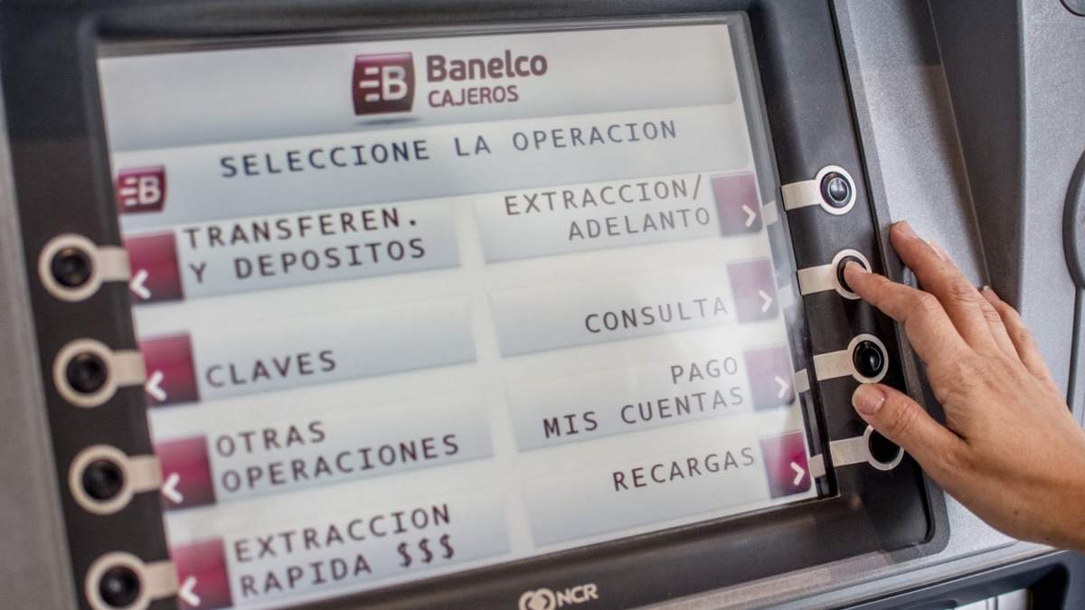 Los cobros son por cajero, no presenciales. Fuente: (Twitter)