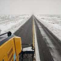 Neuquén y Río Negro quieren administrar y cobrar peaje en las rutas nacionales que pasan por ambas provincias