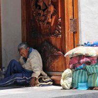 Pandemia agravó las condiciones de vida de las personas mayores refugiadas en AL: ACNUR