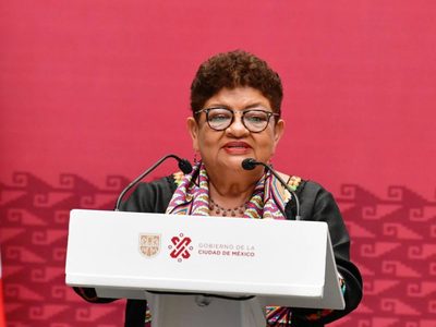 Ernestina Godoy niega el plagio de su tesis; son “infundios, mentiras y calumnias”