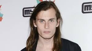 ¡Tragedia y conmoción! Hallan muerto al actor de "American Horror Story" ¡el motivo es estremecedor!