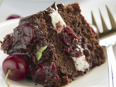 Brownie Selva Negra: la combinación de dos clásicos, en una receta bomba para para paladares exigentes