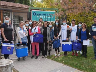 Equipos de salud de Neuquén vacunarán a domicilio