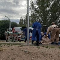 Una mujer fue salvada por Prefectura en la costa del Limay