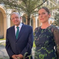 AMLO y Beatriz Gutiérrez envían mensaje de Año Nuevo: "solo siendo buenos podemos ser felices"