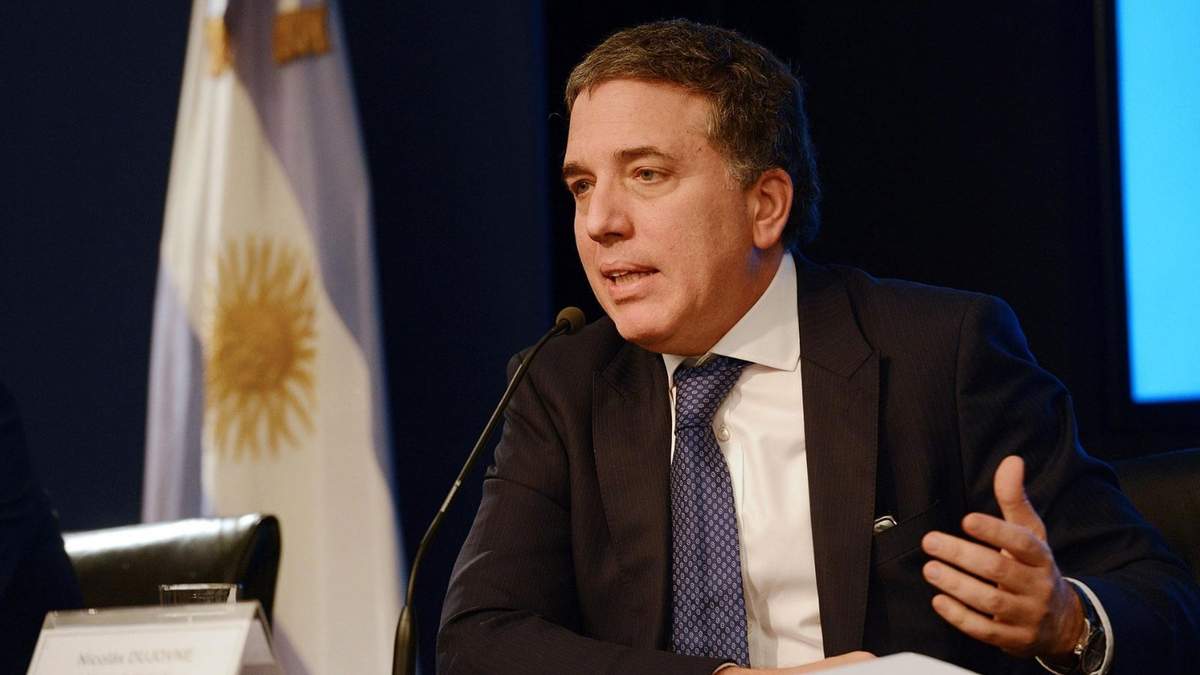Nicolás Dujovne, exministro de Hacienda de Mauricio Macri, fue procesado por la causa peajes. (Fuente: Twitter)