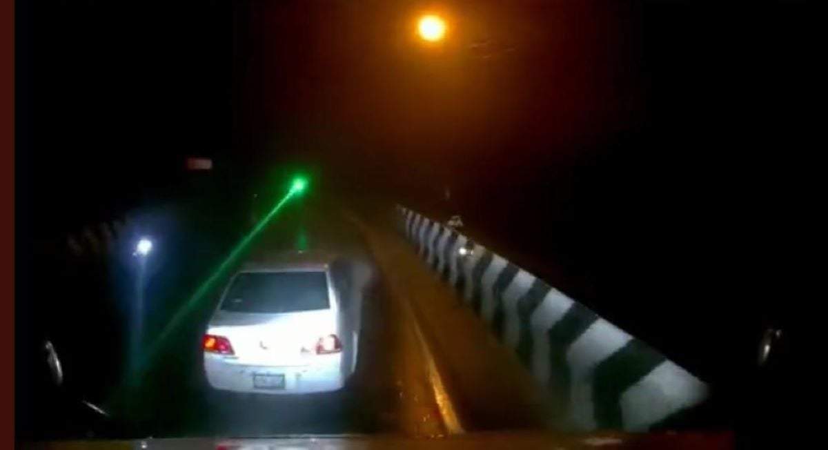 Asalto con rayos láser en carretera Puebla-Orizaba