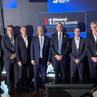 Figueroa promociona el potencial de Vaca Muerta ante inversores en Estados Unidos