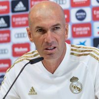 Tremendo enojo de Zinedine Zidane en conferencia de prensa