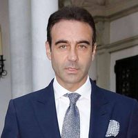 Enrique Ponce toma una actitud que sorprende a muchos: una postal que confirma su cambio