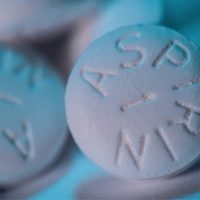 Estudian el potencial de la aspirina para el tratamiento de covid-19