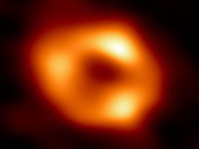 Primera imagen del agujero negro en el corazón de nuestra galaxia