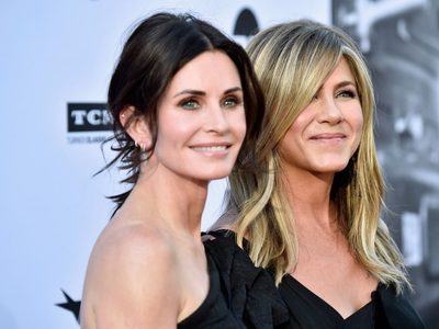 El video de Jennifer Aniston y Courteney Cox que todos deberían ver en plena crisis sanitaria