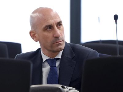Rubiales le dice a juez que Hermoso le dio consentimiento para beso tras Mundial Femenino 2023