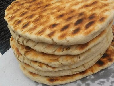 En 5 minutos y con 3 ingredientes: la receta de la tortilla parrillera, ideal para la hora del mate
