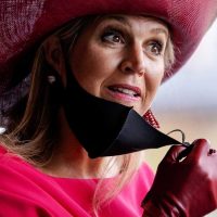 Desde perturbadoras hasta icónicas: Máxima de Holanda y sus tres mejores mascarillas