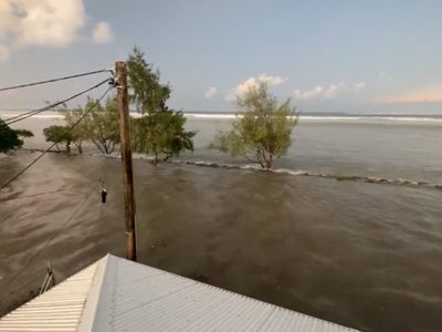 Tsunami en Tonga: un hombre con discapacidad se mantuvo a flote 24 horas y nadó 13 kilómetros