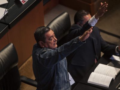 Instituto electoral de Guerrero avala candidatura de Félix Salgado Macedonio