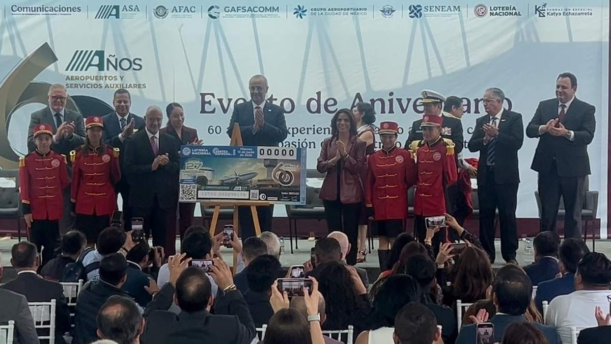 La Lotería Nacional develó un billete conmemorativo del 60 Aniversario de Aeropuertos y Servicios Auxiliares