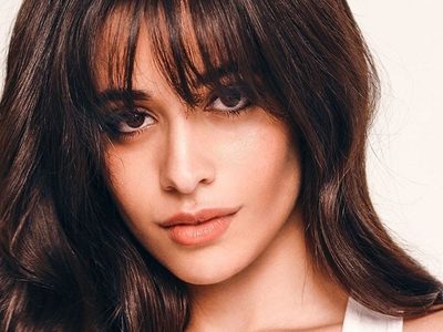 ¿Cómo se anima? Filtran foto de Camila Cabello en la que apenas logra cubrirse ¡Para enloquecer!