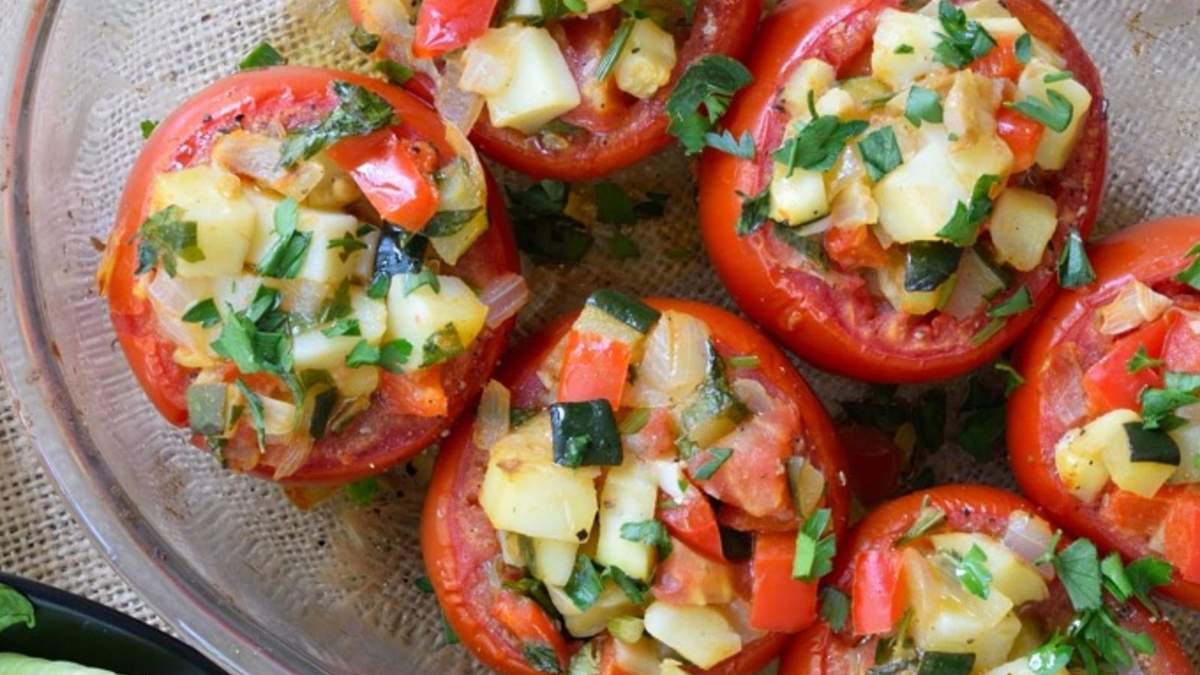 Tomates rellenos. Fuente: (Instagram).