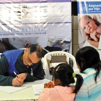 Bono y suma extra para beneficiarias de la Asignación Universal por Hijo: cuánto cobrarán en octubre